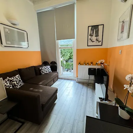 Central, Compact And Fashion Flat For 4 People With Breakfast In Kensington Zone 1 London Exterior photo