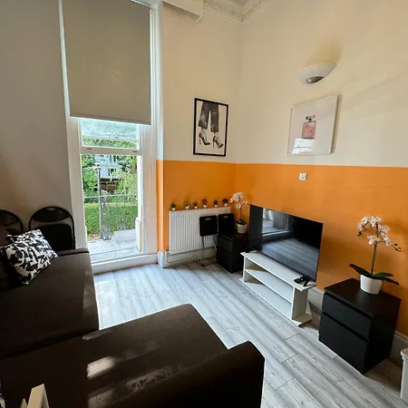 Central, Compact And Fashion Flat For 4 People With Breakfast In Kensington Zone 1 London Exterior photo