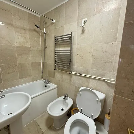 Central, Compact And Fashion Flat For 4 People With Breakfast In Kensington Zone 1 London Exterior photo