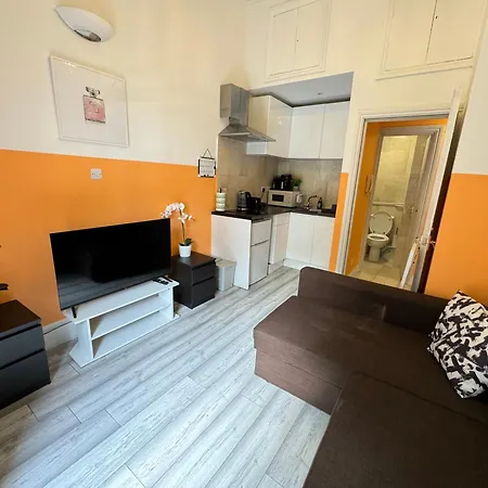Central, Compact And Fashion Flat For 4 People With Breakfast In Kensington Zone 1 London Exterior photo